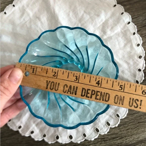 Vtg Hazel Atlas Colonial Swirl Capri Blue Serving Set - Picture 8 of 15